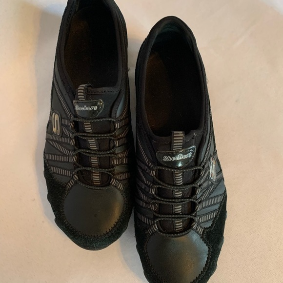 Skechers Shoes - Sketchers Low Profile Sneakers Black 7